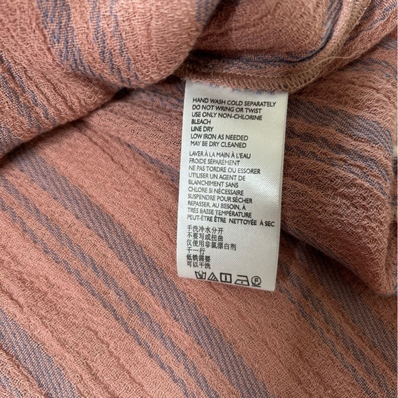 NWT We The Free Button Down Tunic Top Boxy Trapeze Babydoll Fit Top Size Small - Picture 8 of 9